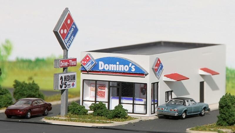 #DP-002 Domino’s Pizza Restaurant building kit in N scale