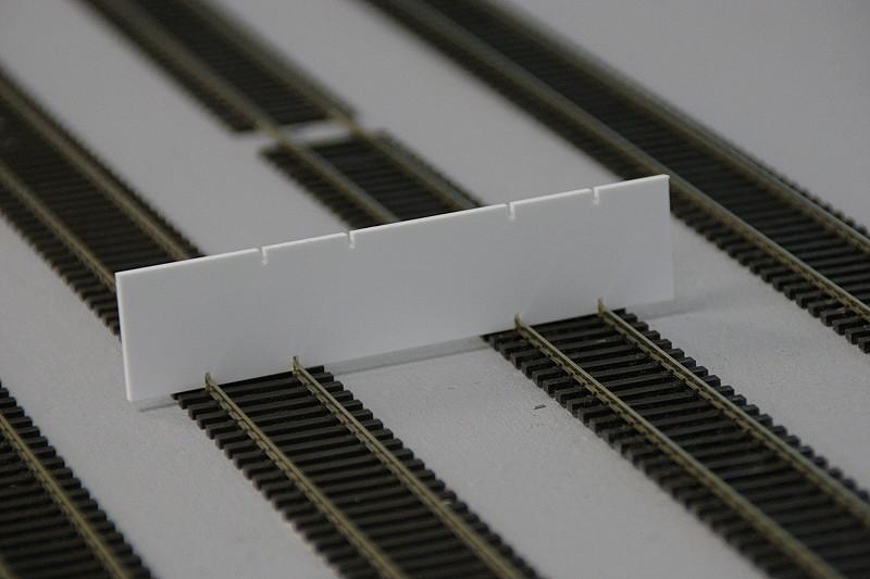 #TSG-001 Track Spacer Gauge – HO Scale